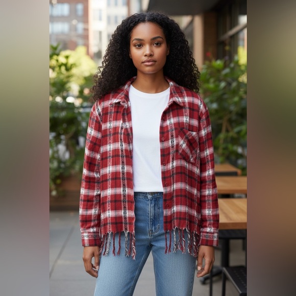 NWT Olive+Oak Women’s Boho Flannel & Plaid Fringe Button Down Cotton Top - Picture 3 of 15